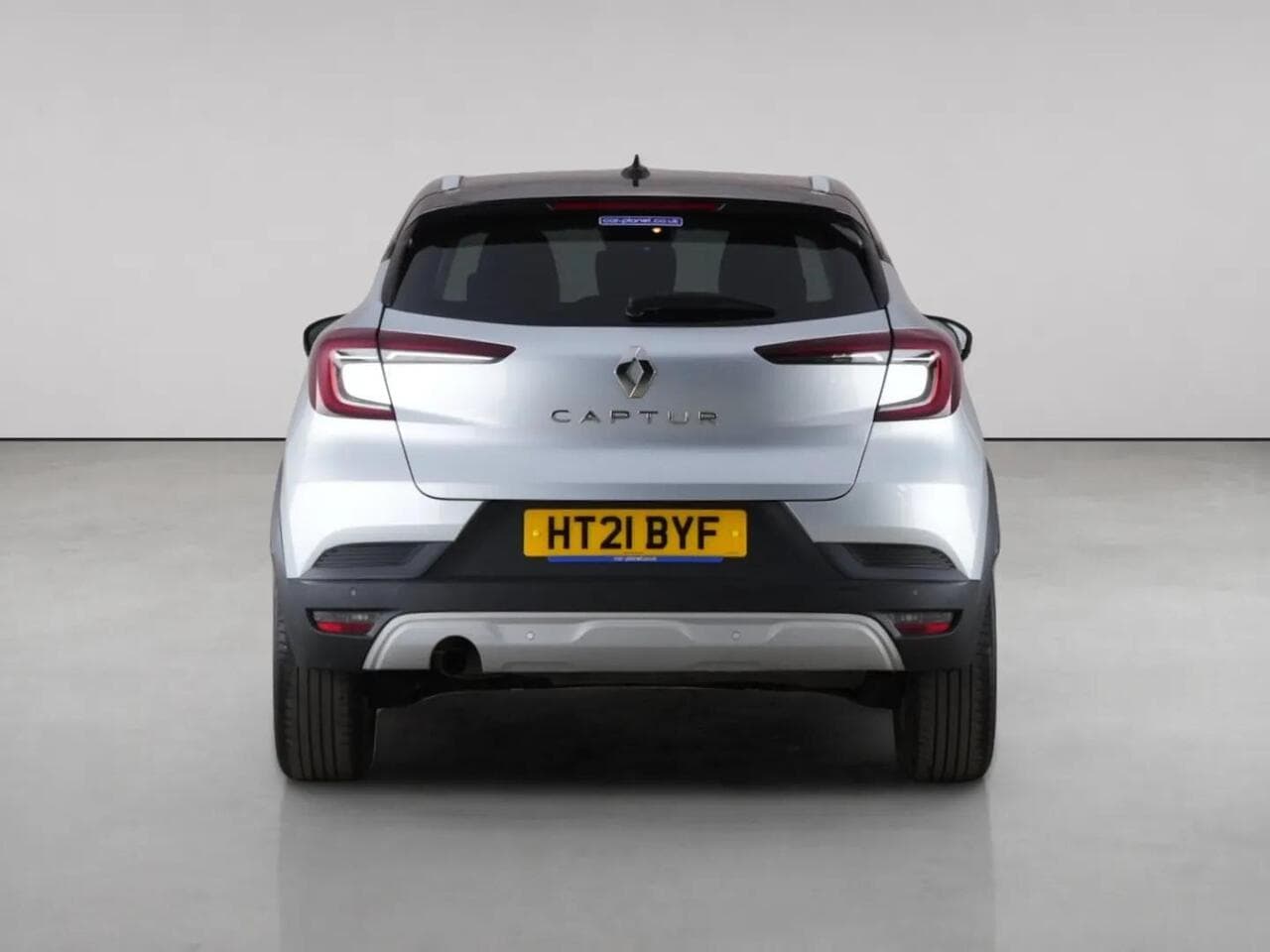 Renault Captur thumbnail Rear