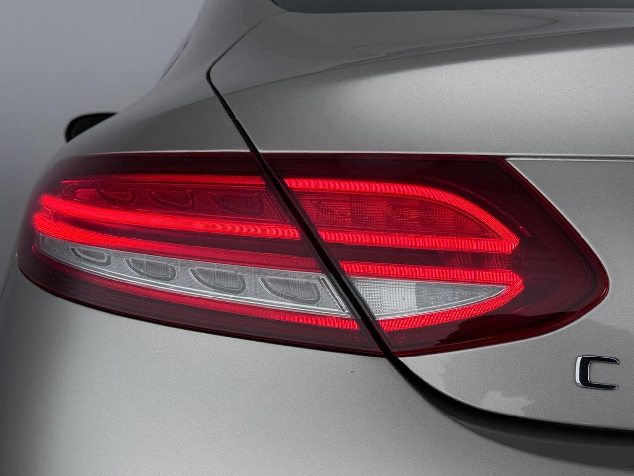 Mercedes-Benz C Class thumbnail Lights Rear