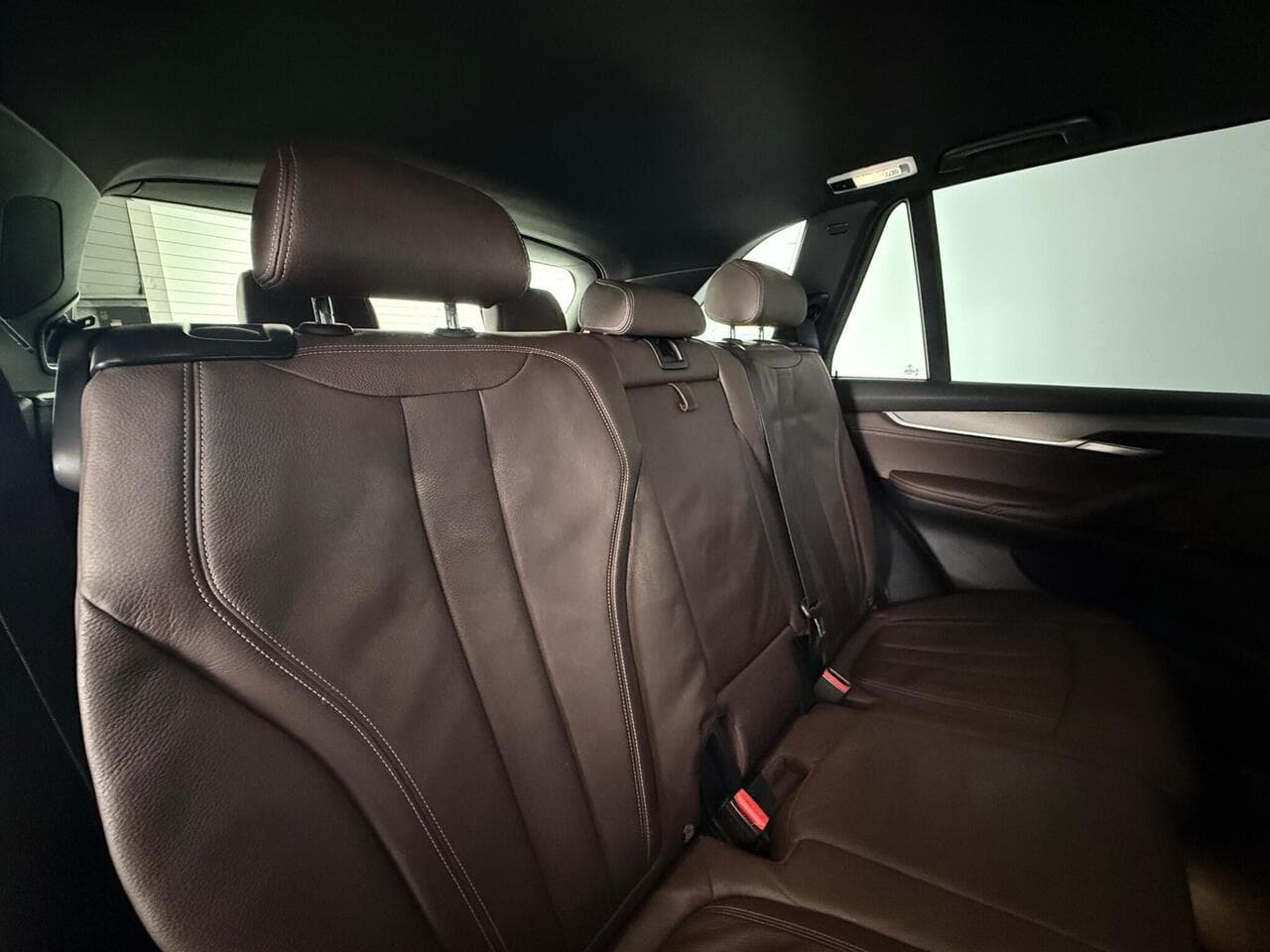 BMW X5 thumbnail Seats Rear