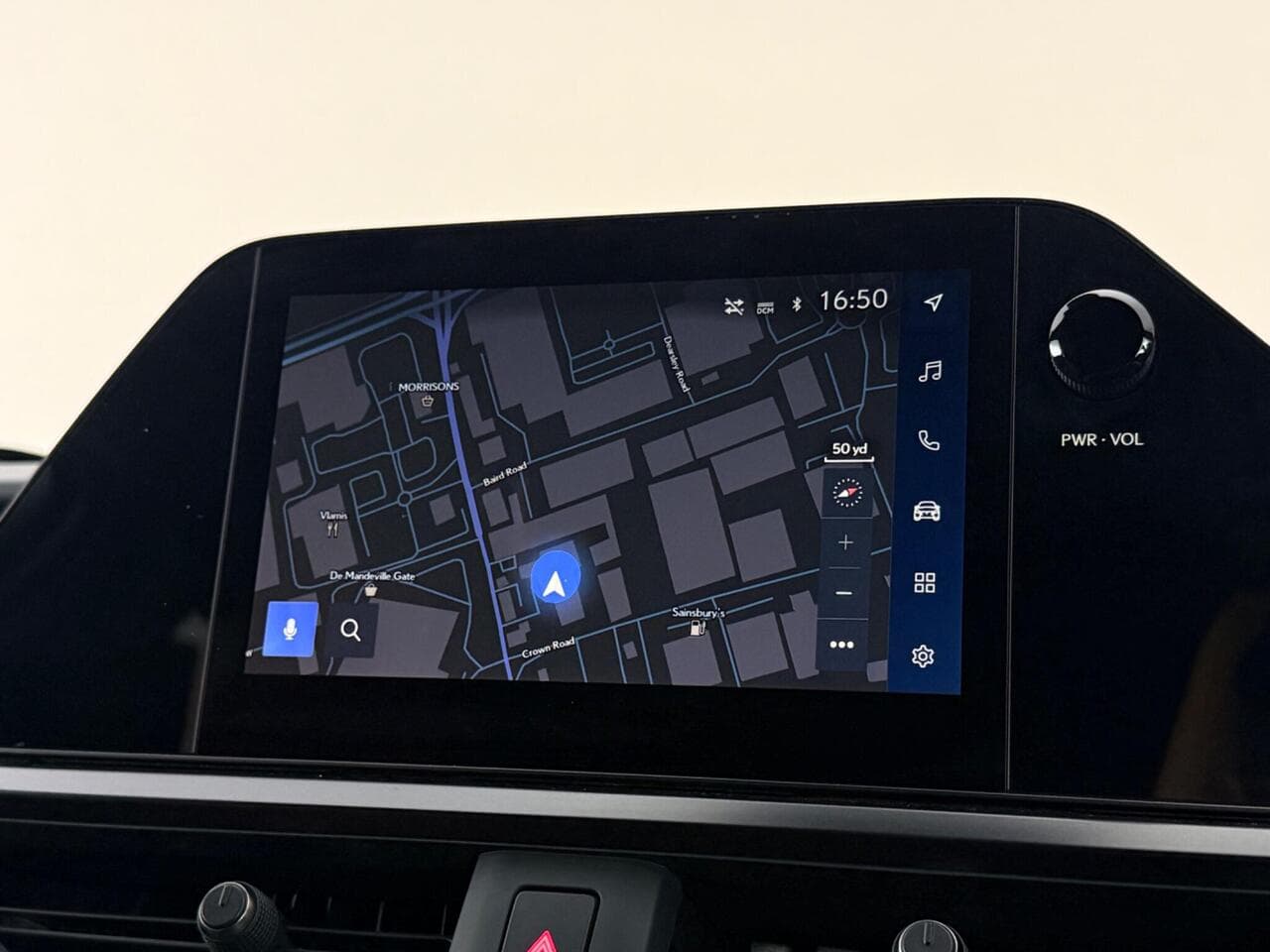 Lexus UX thumbnail Infotainment System