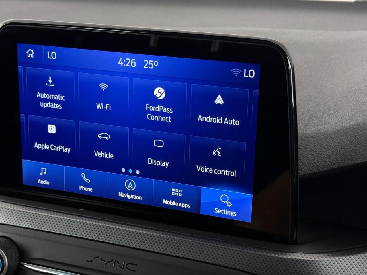 Ford Focus thumbnail Infotainment System