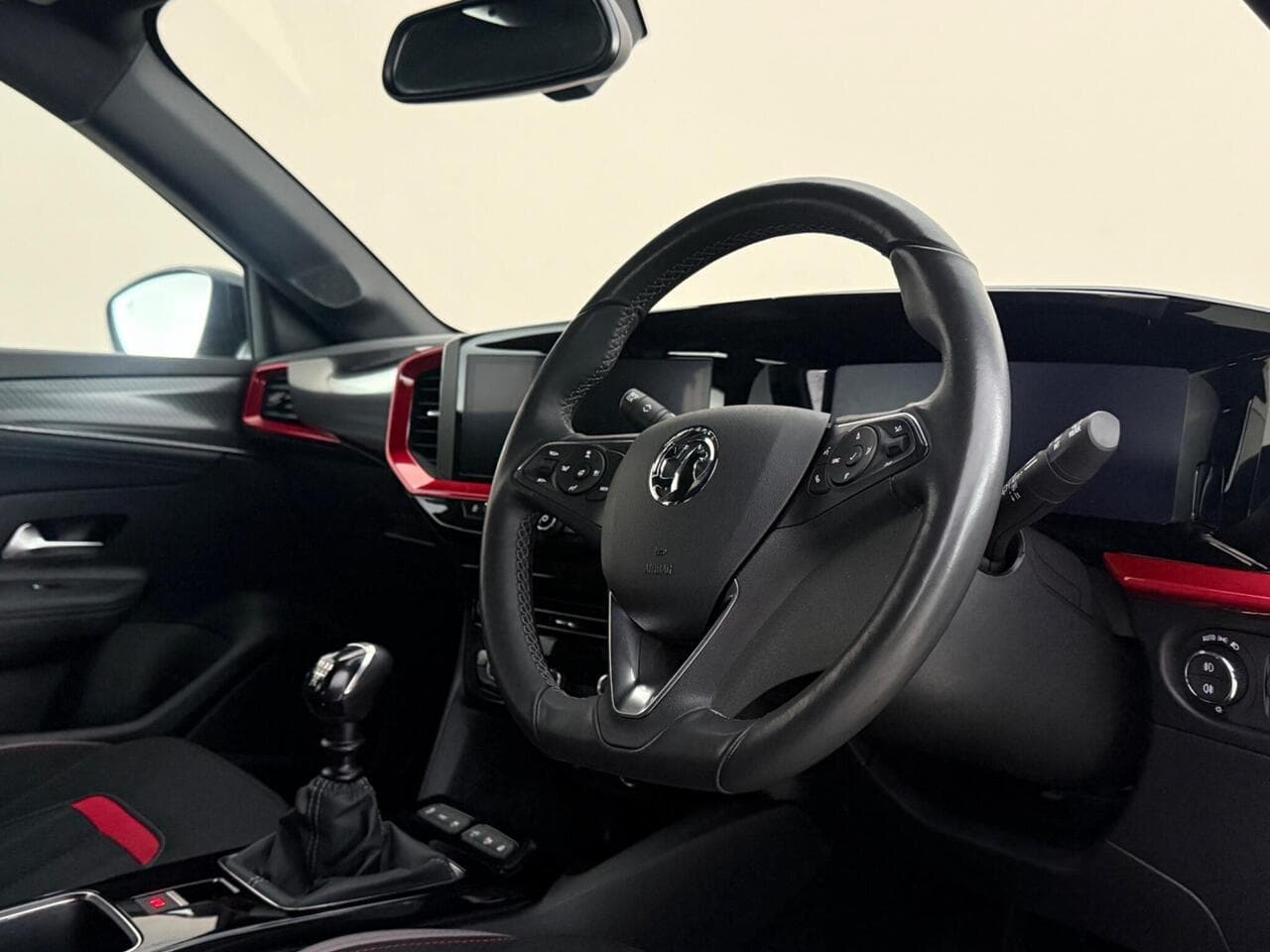 Vauxhall Mokka thumbnail Interior Front