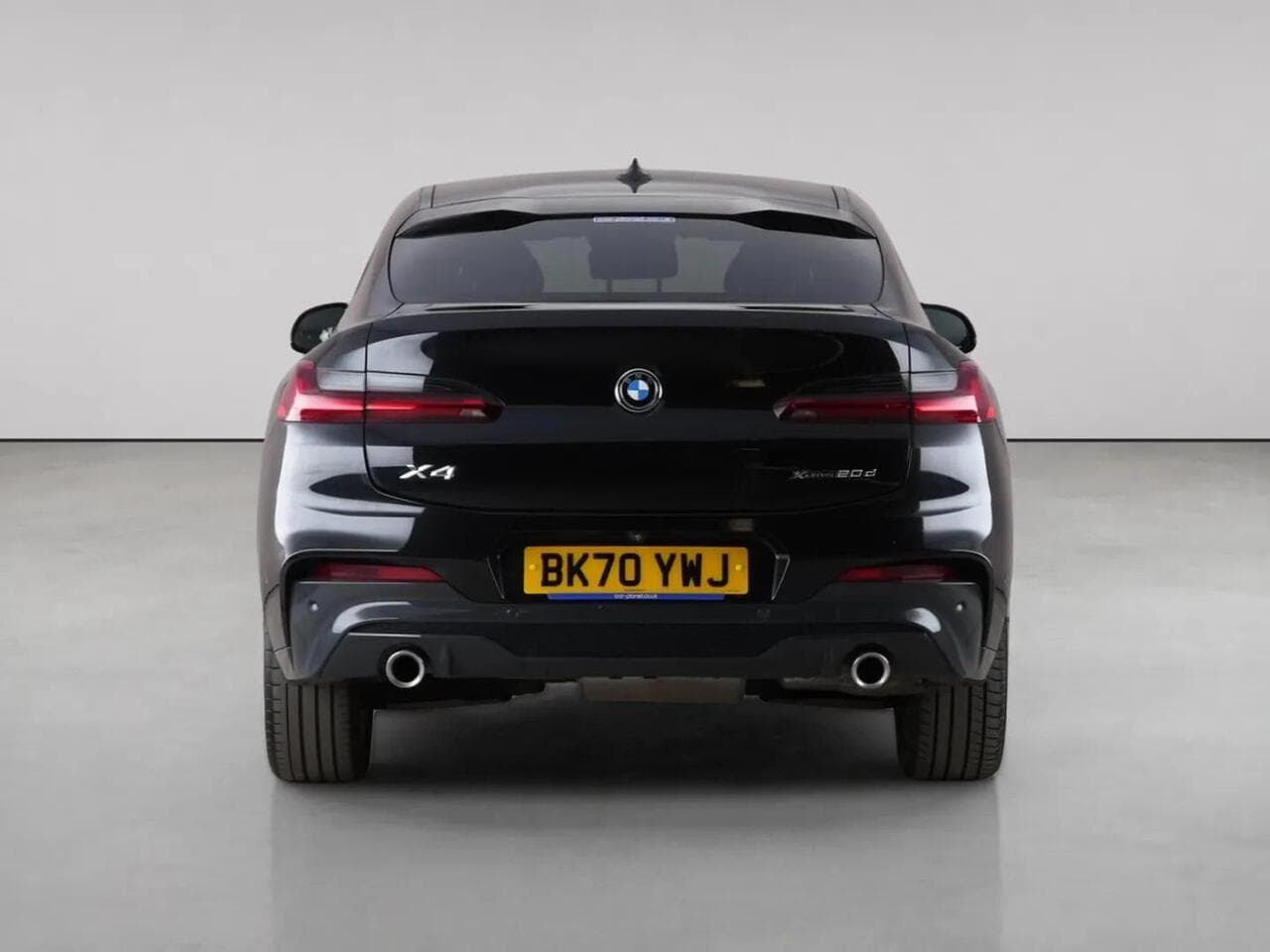 BMW X4 thumbnail Rear
