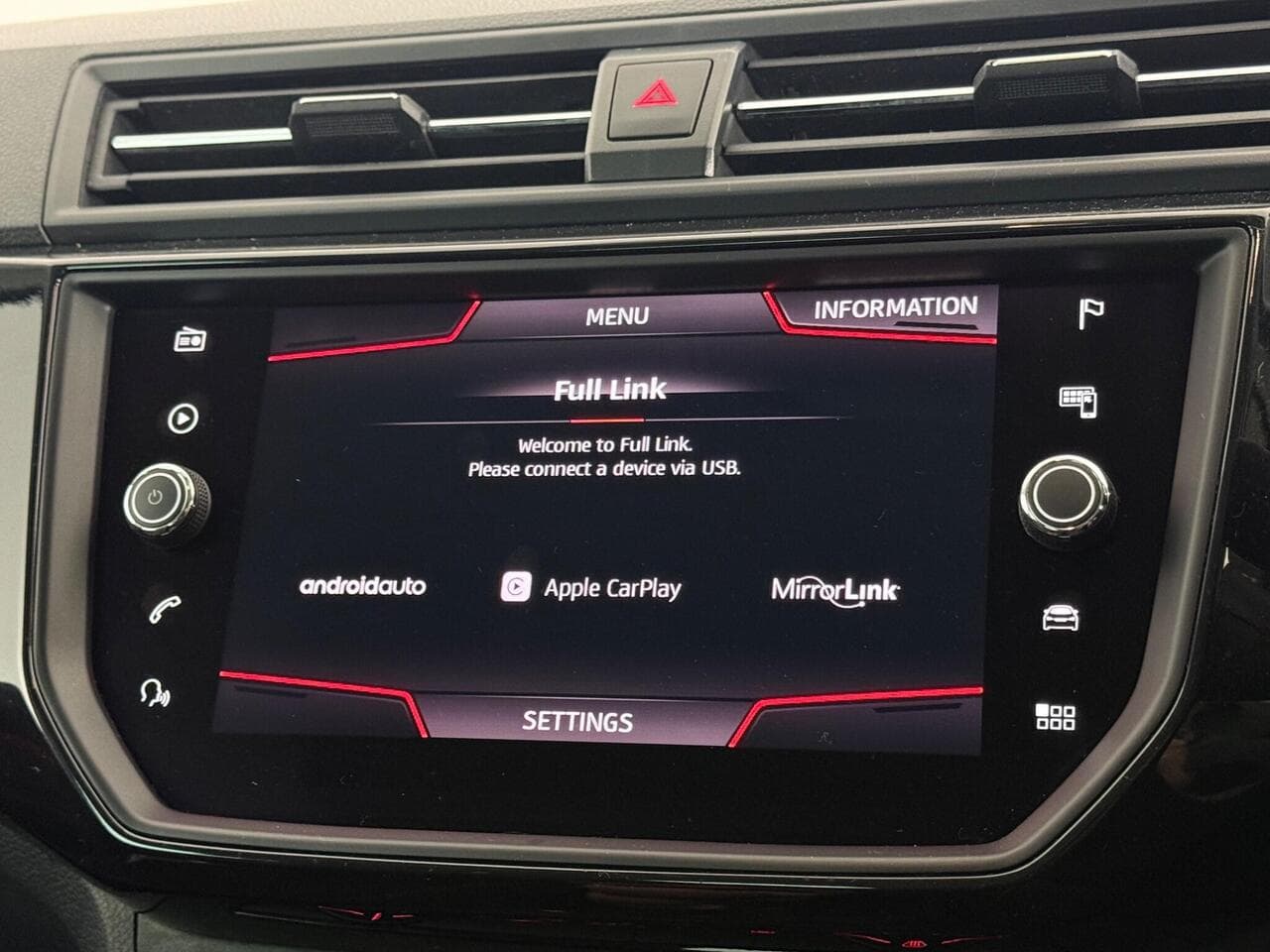 SEAT Ibiza thumbnail Infotainment System