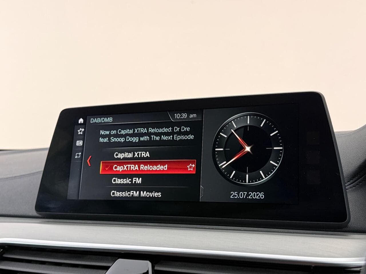 BMW 5 Series thumbnail Infotainment System
