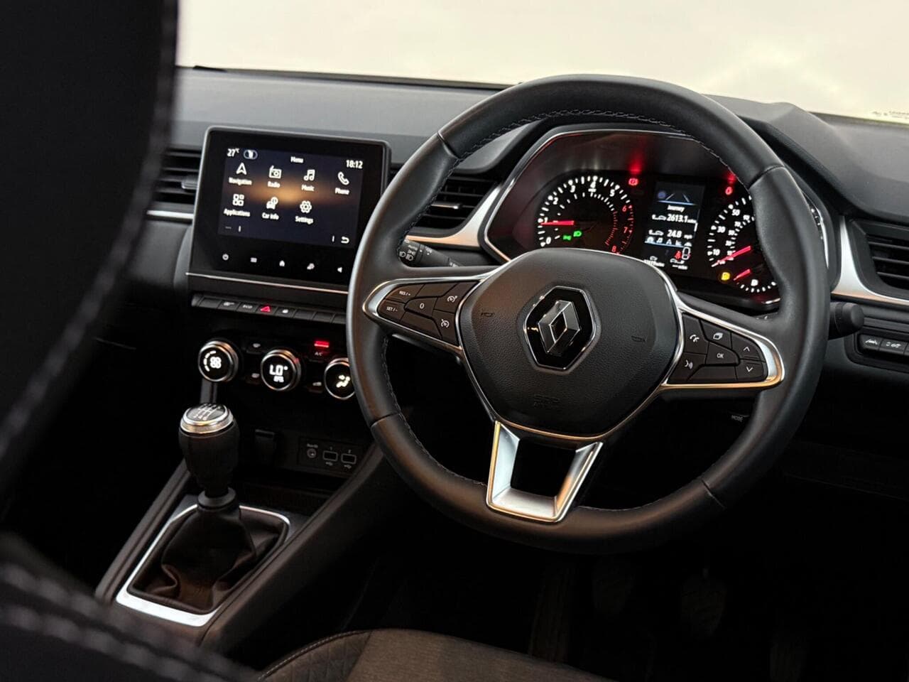 Renault Captur thumbnail Steering Wheel