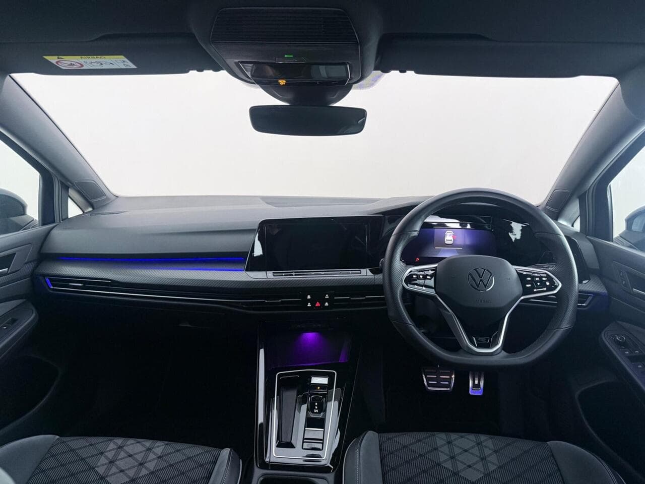 Volkswagen Golf thumbnail Interior Front