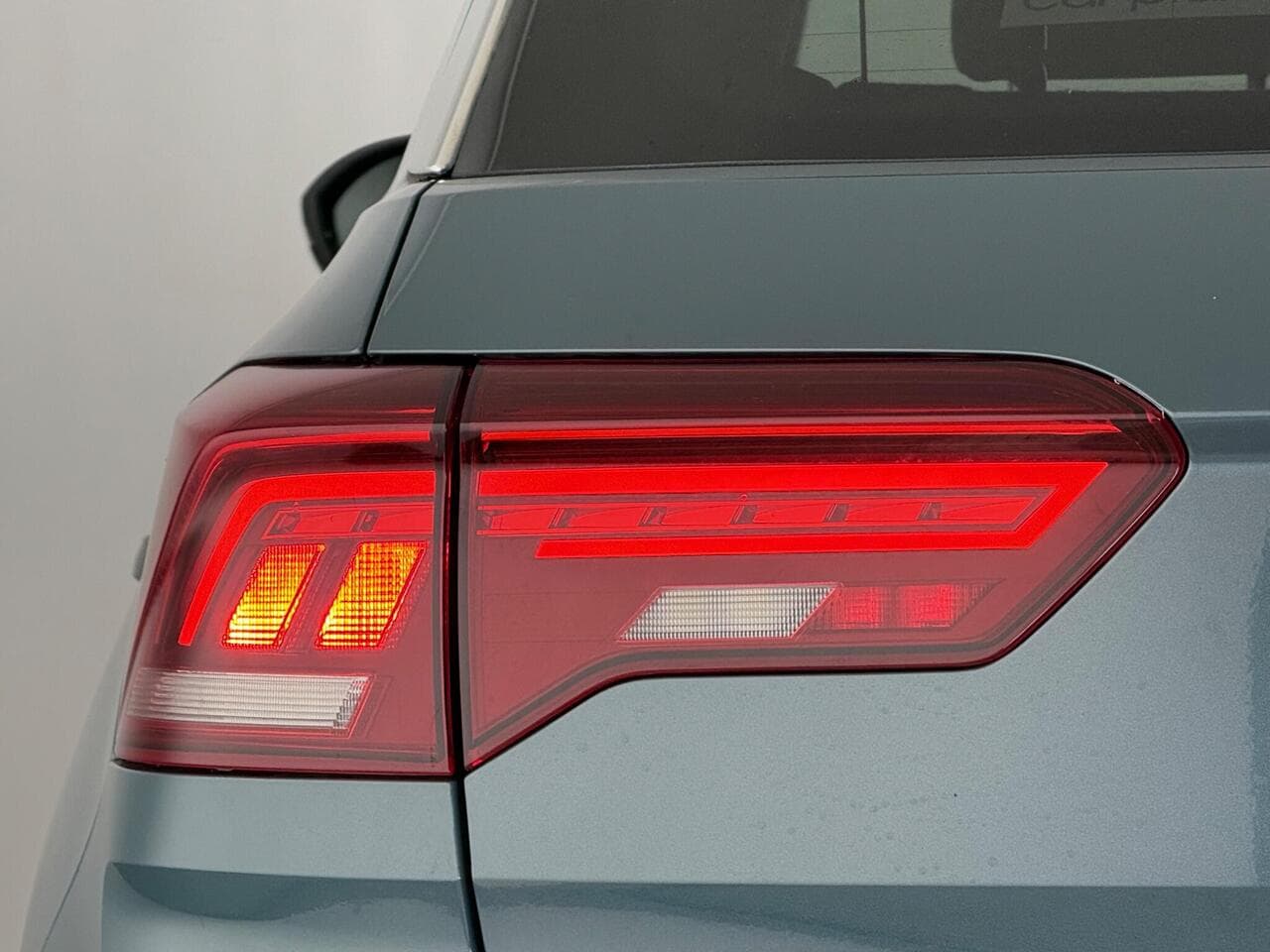 Volkswagen T-Roc thumbnail Lights Rear