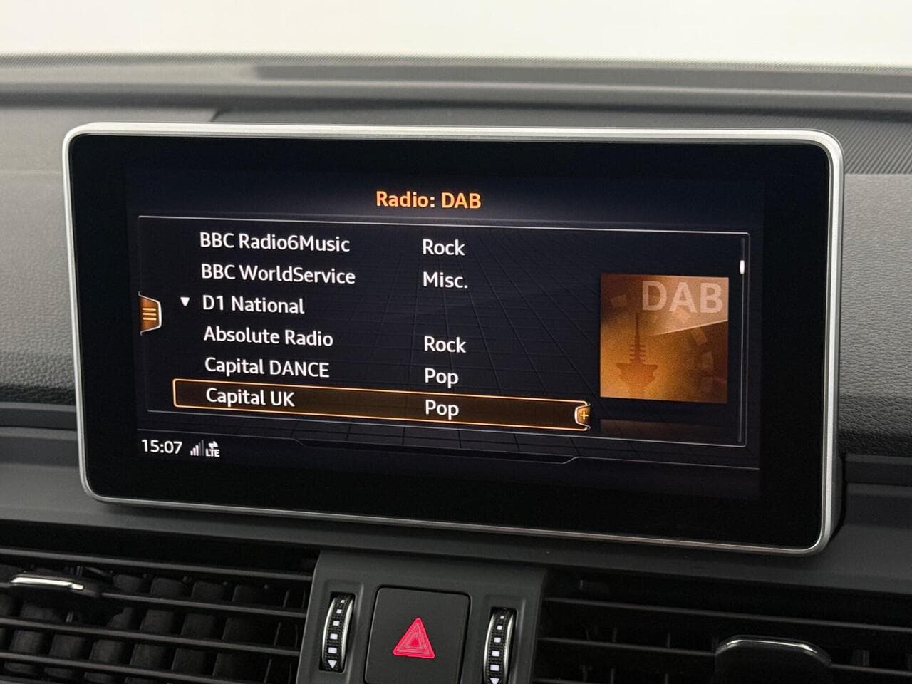 Audi Q5 thumbnail Infotainment System