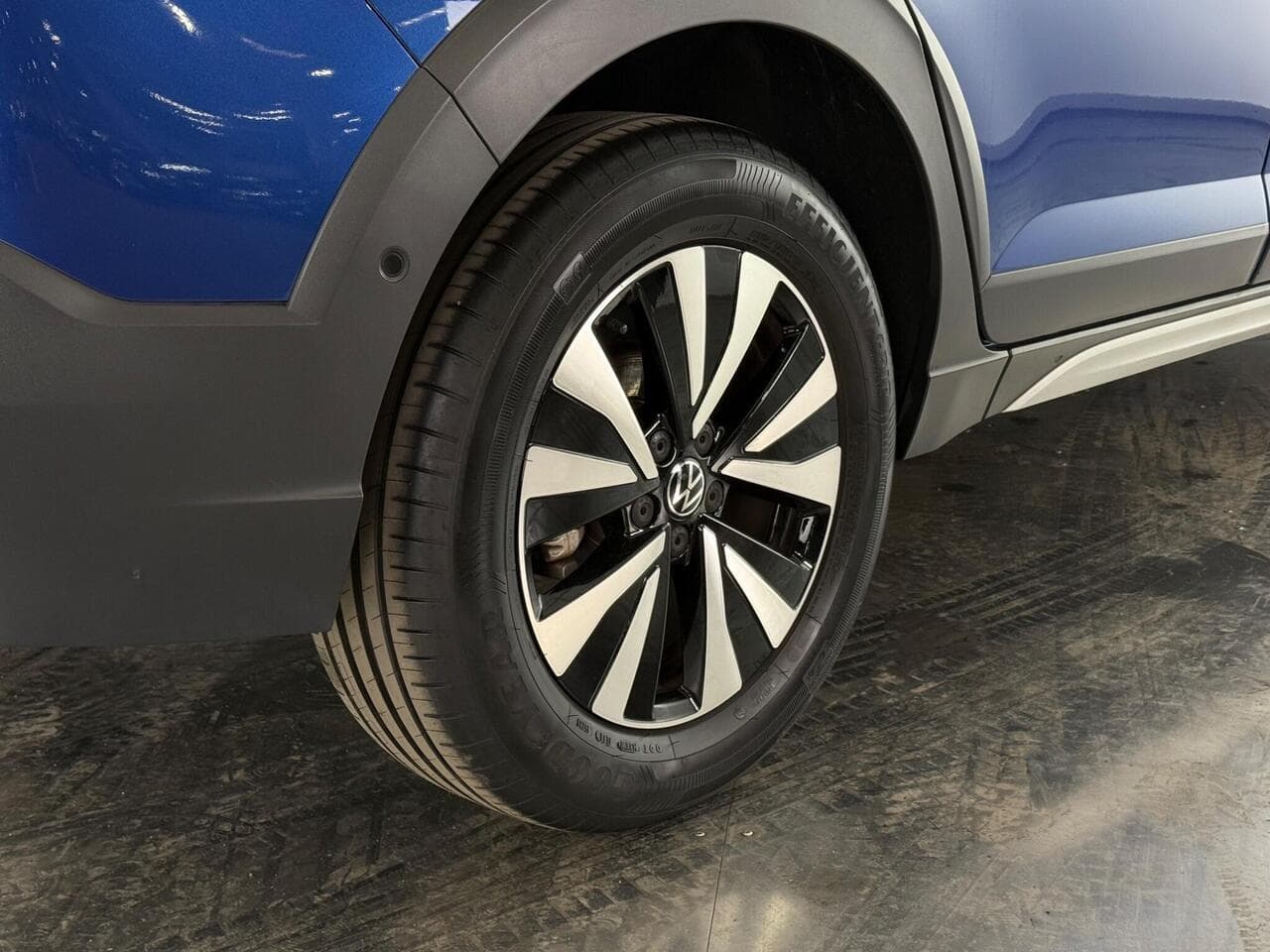 Volkswagen Taigo thumbnail Wheel