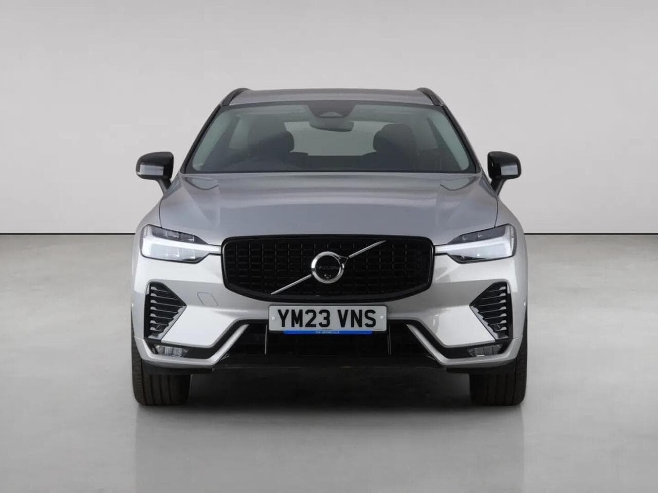 Volvo XC60 thumbnail Front