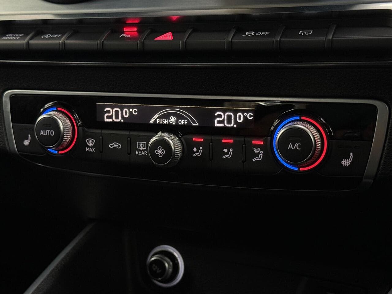 Audi Q2 thumbnail Misc Controls