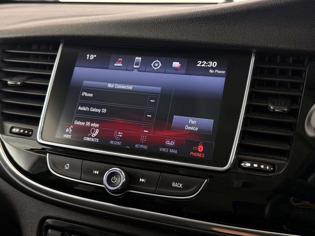 Vauxhall Mokka X thumbnail Infotainment System