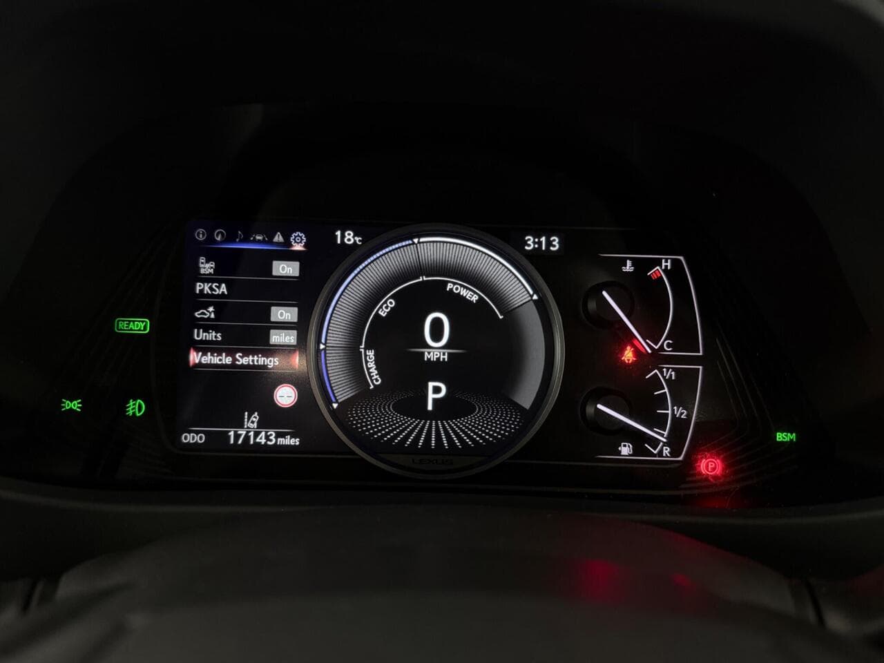 Lexus UX thumbnail Driver Instruments