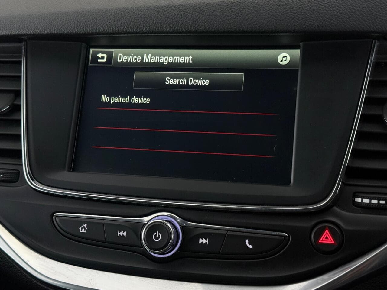 Vauxhall Astra thumbnail Infotainment System