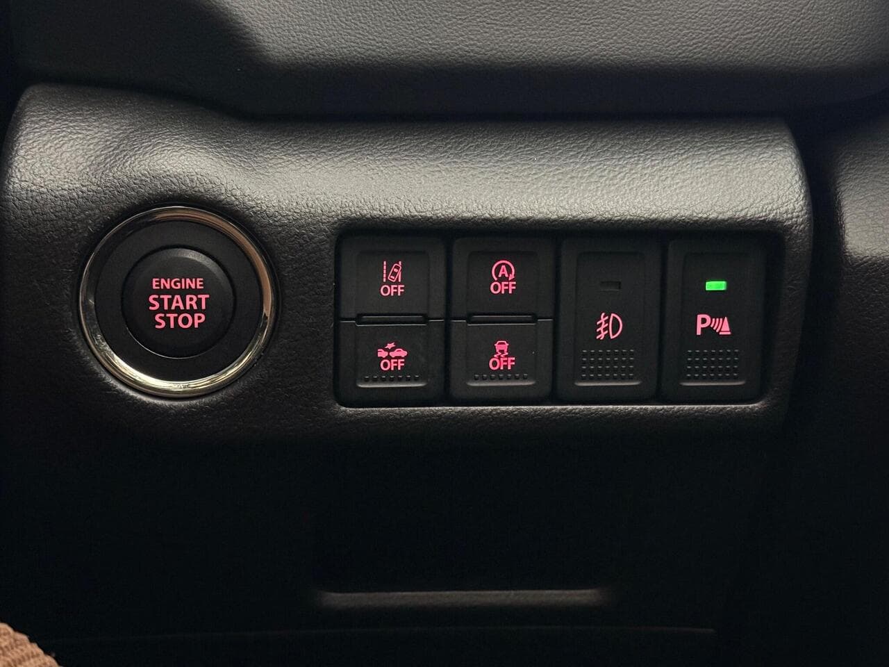 Suzuki S-Cross thumbnail Misc Controls