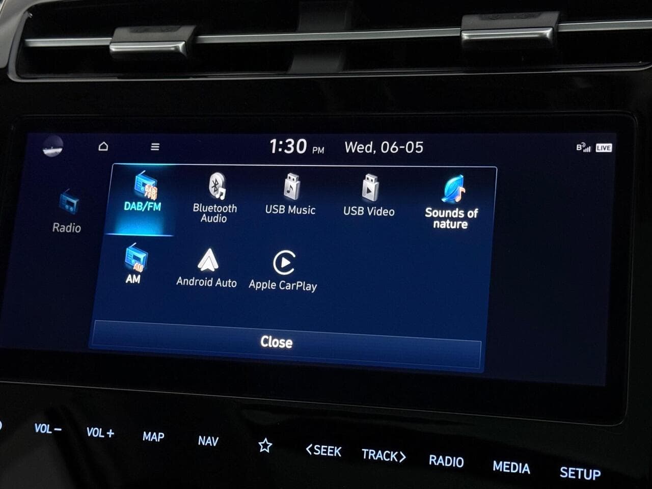 Hyundai TUCSON thumbnail Infotainment System
