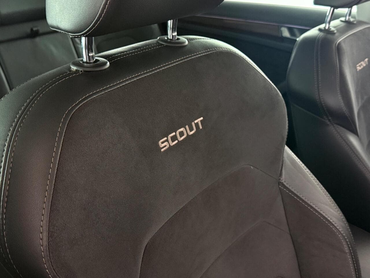 Skoda Kodiaq thumbnail Seat Driver