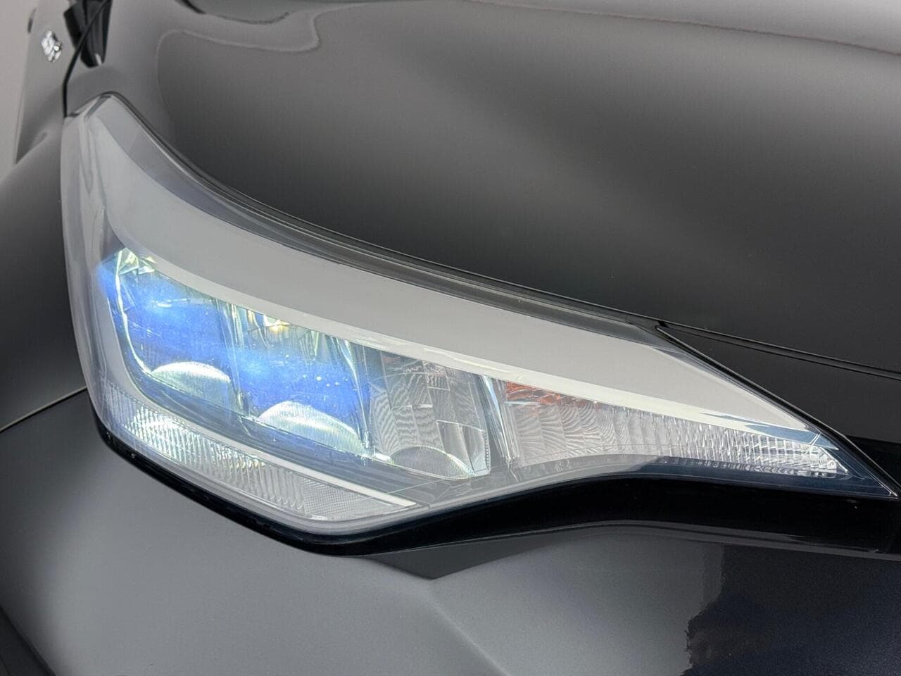 Toyota C-HR thumbnail Inconclusive