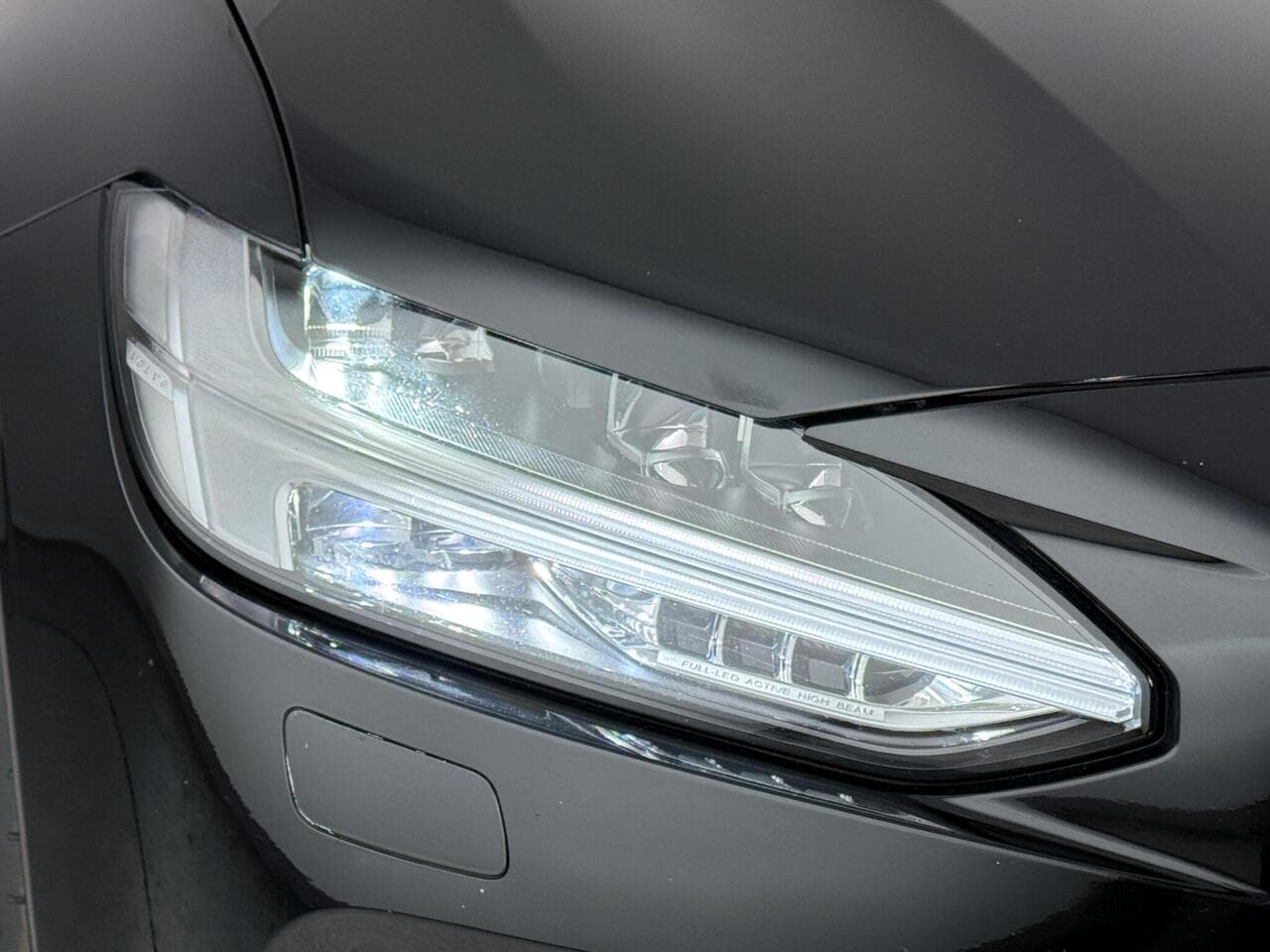 Volvo V90 thumbnail Lights Front