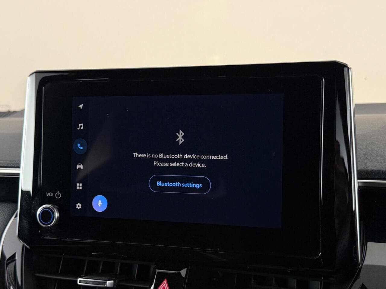Toyota Corolla thumbnail Infotainment System
