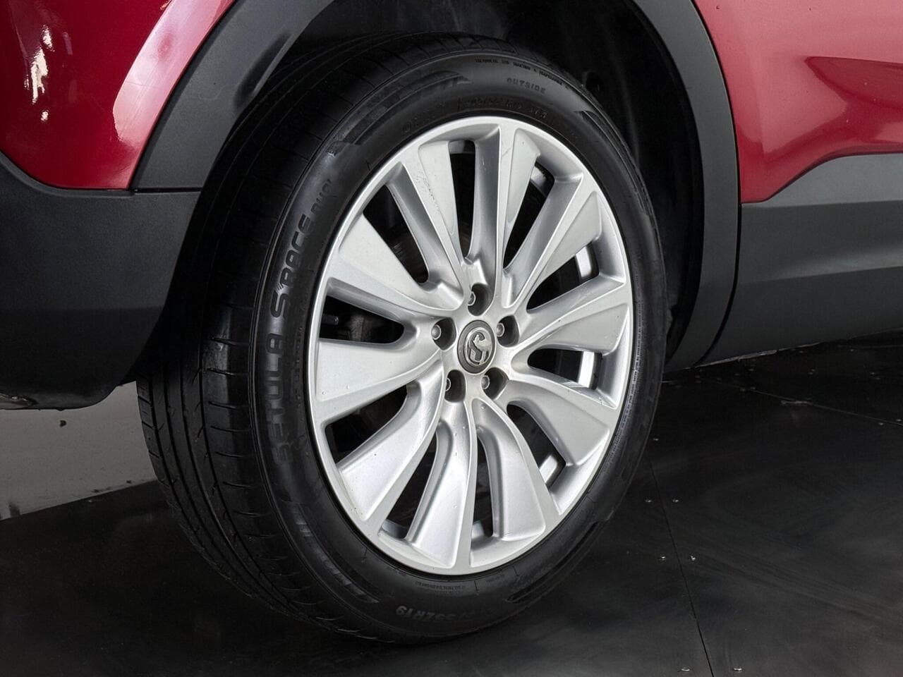 Vauxhall Grandland X thumbnail Wheel