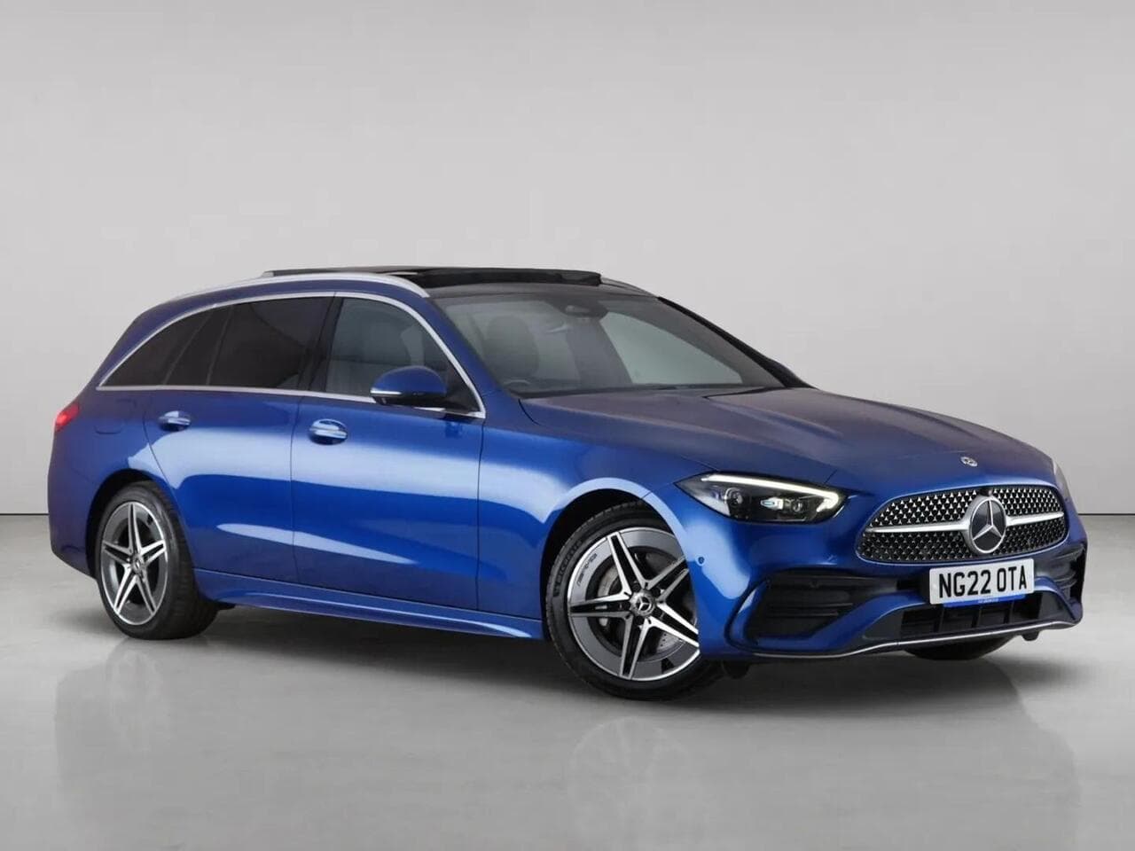 Mercedes-Benz C Class - Mercedes-Benz C Class 2.0 C300e 25.4kWh AMG Line (Premium Plus) G-Tronic+ Euro 6 (s/s) 5dr