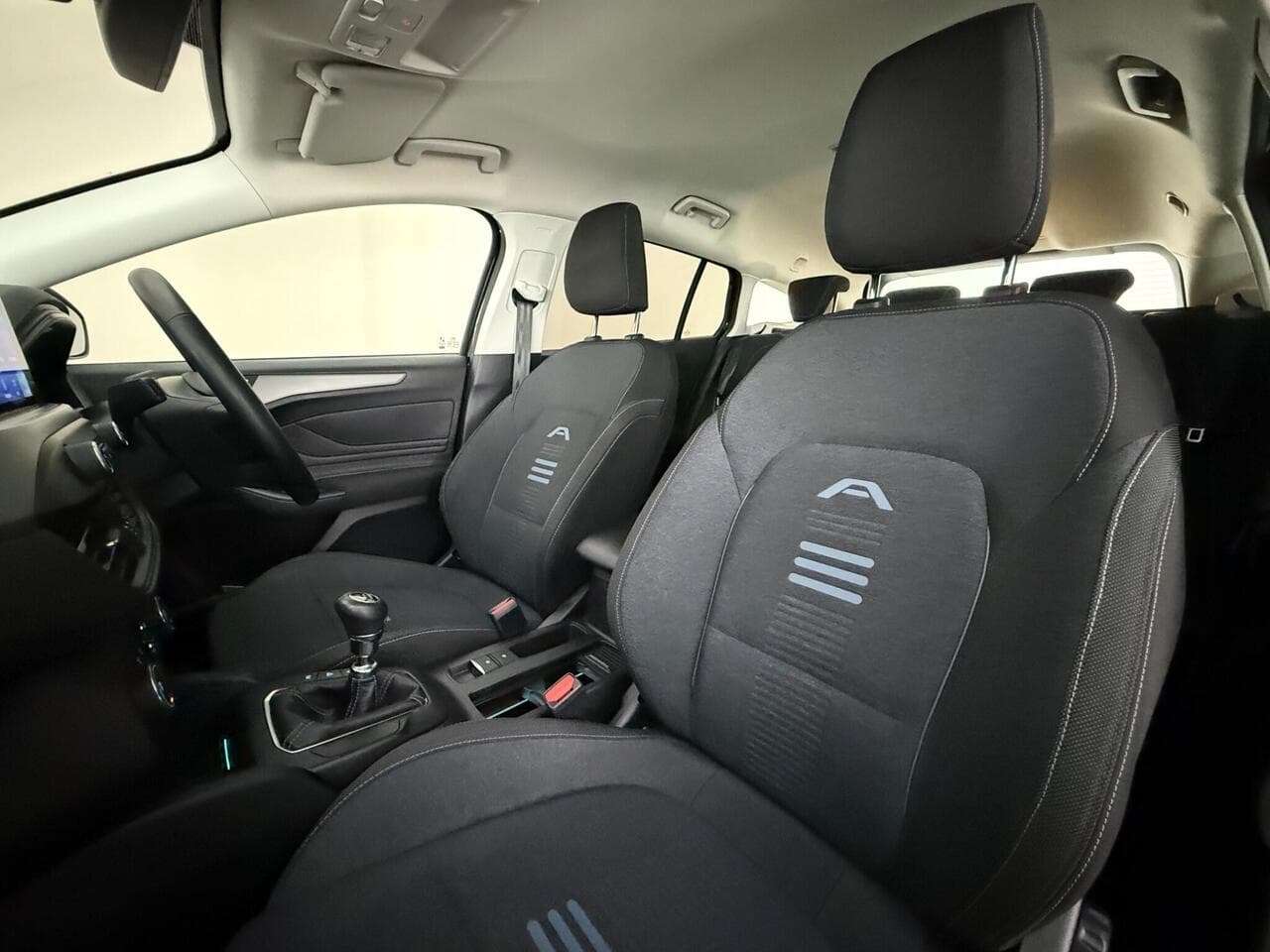 Ford Focus thumbnail Seat Front Passenger
