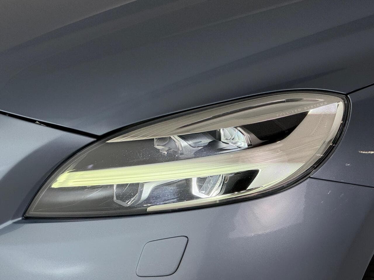 Volvo V40 thumbnail Inconclusive