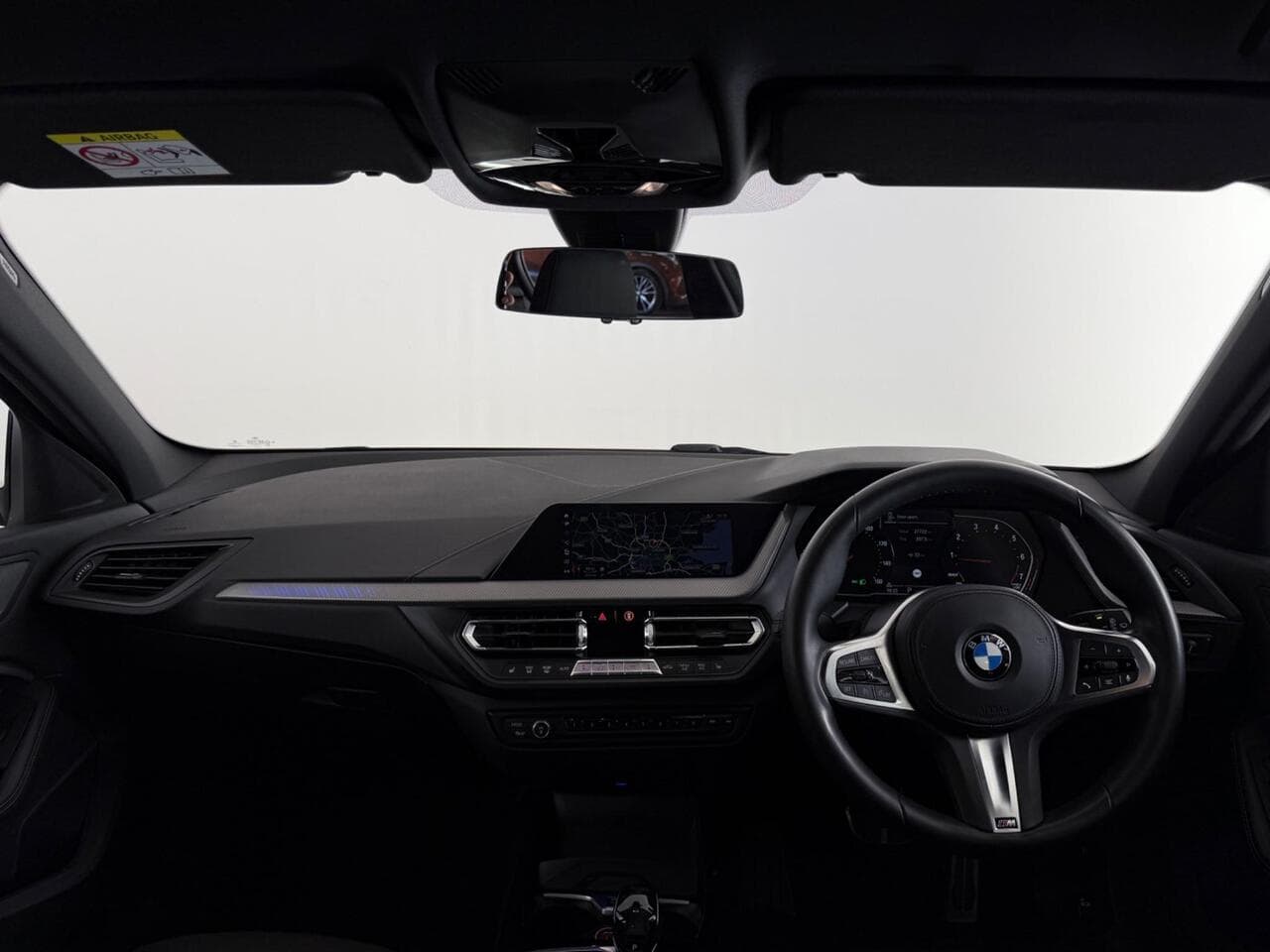 BMW 1 Series thumbnail Interior Front
