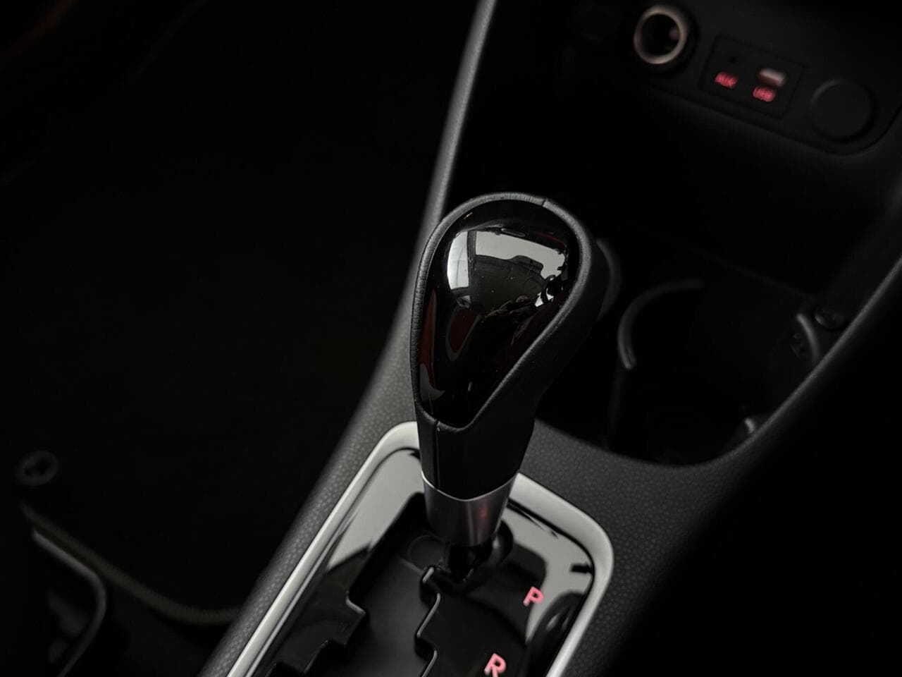Kia Picanto thumbnail Interior Front