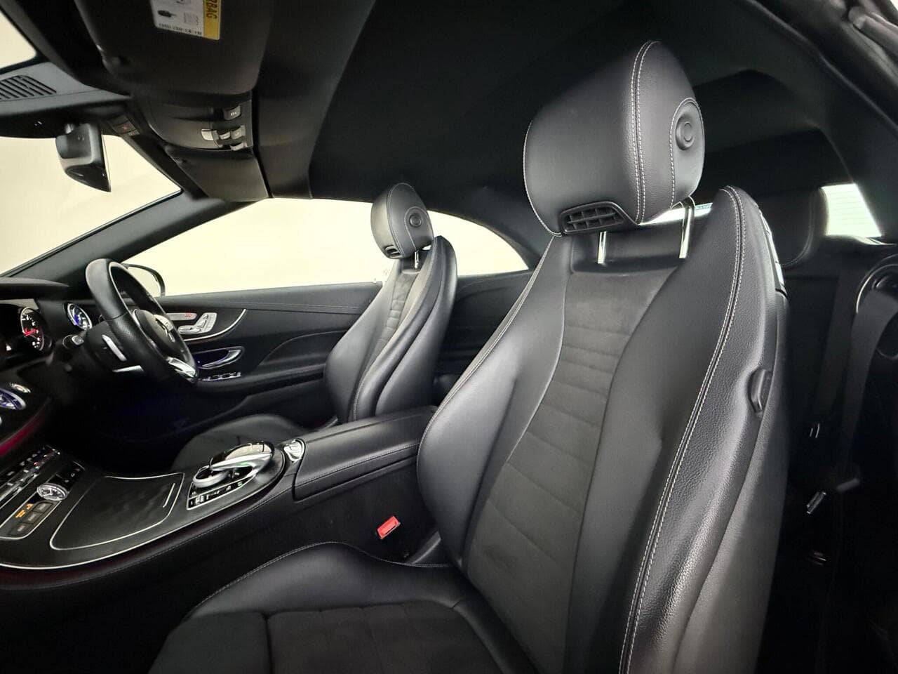 Mercedes-Benz E Class thumbnail Seat Front Passenger