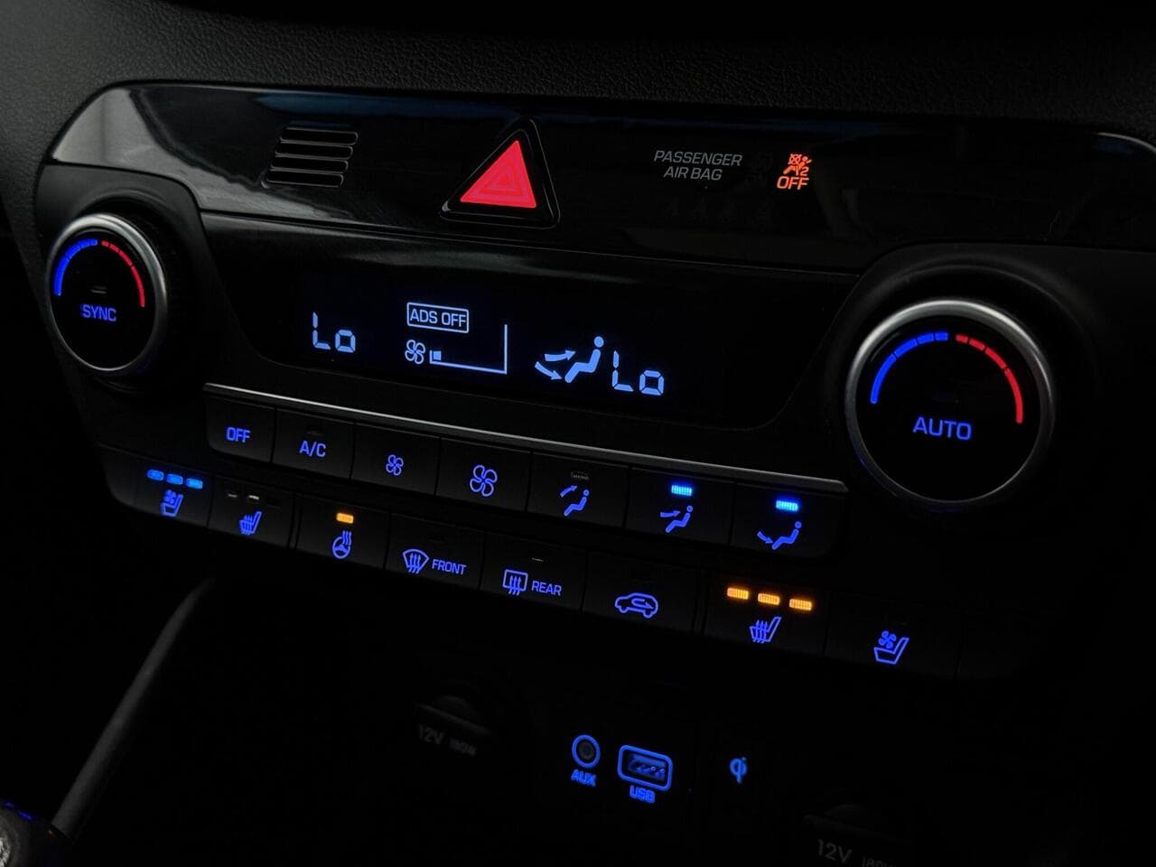 Hyundai TUCSON thumbnail Misc Controls