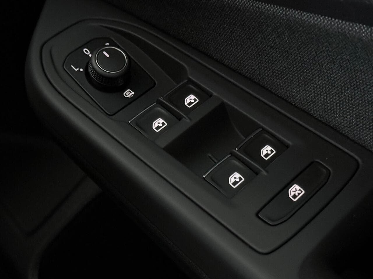 Volkswagen Golf thumbnail Misc Controls