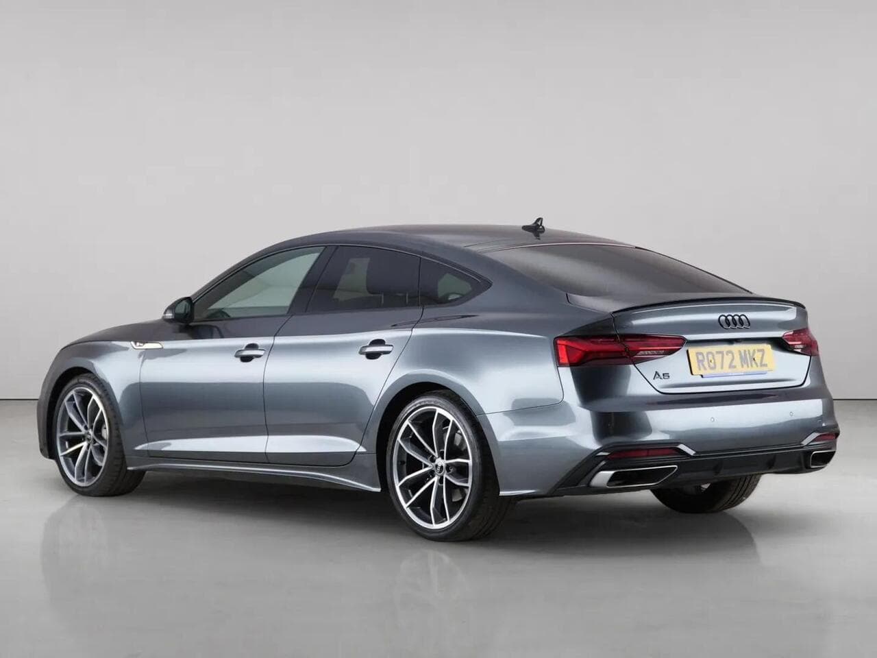 Audi A5 thumbnail Rear Left