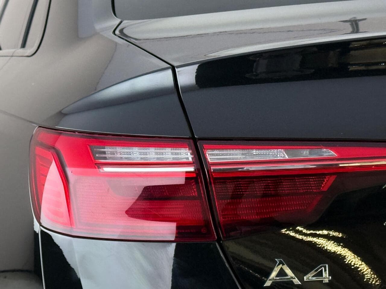 Audi A4 thumbnail Lights Rear