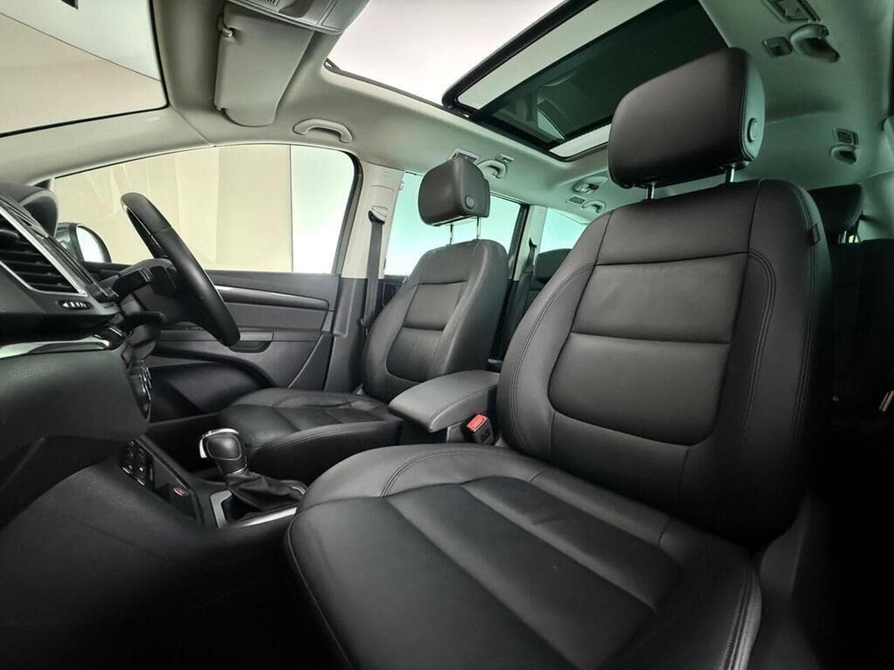 SEAT Alhambra thumbnail Seat Front Passenger