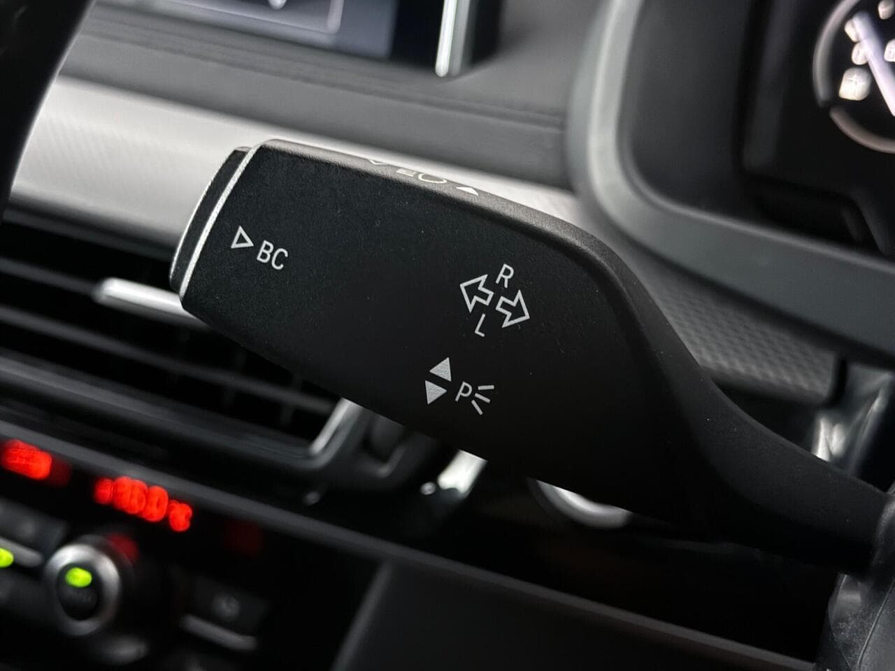 BMW X6 thumbnail Misc Controls