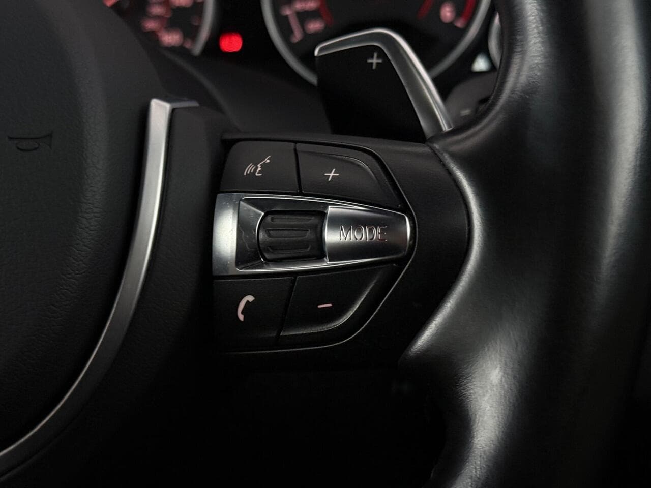 BMW 4 Series thumbnail Misc Controls