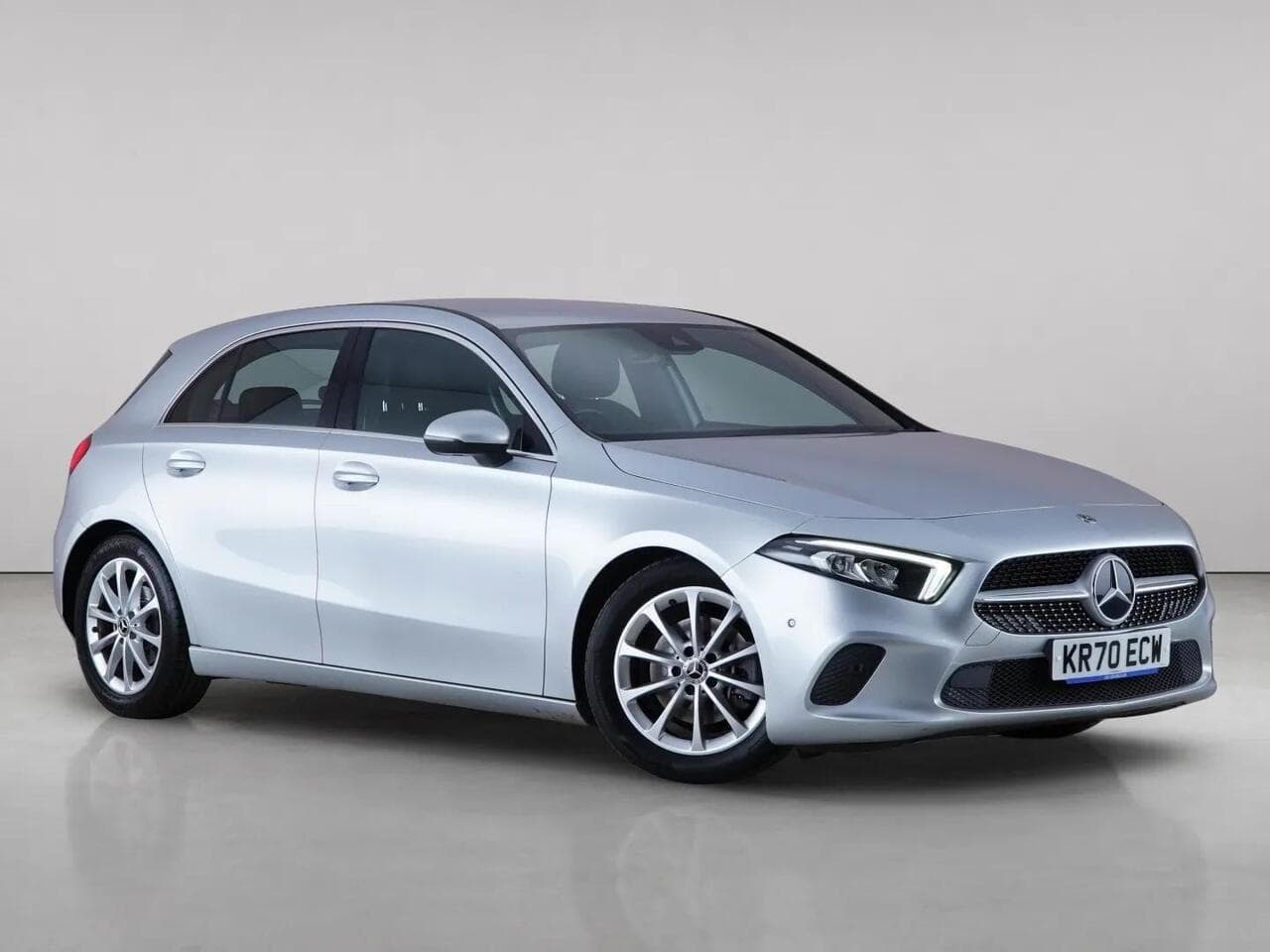 Mercedes-Benz A Class - Mercedes-Benz A Class 2.0 A200d Sport (Executive) 8G-DCT Euro 6 (s/s) 5dr