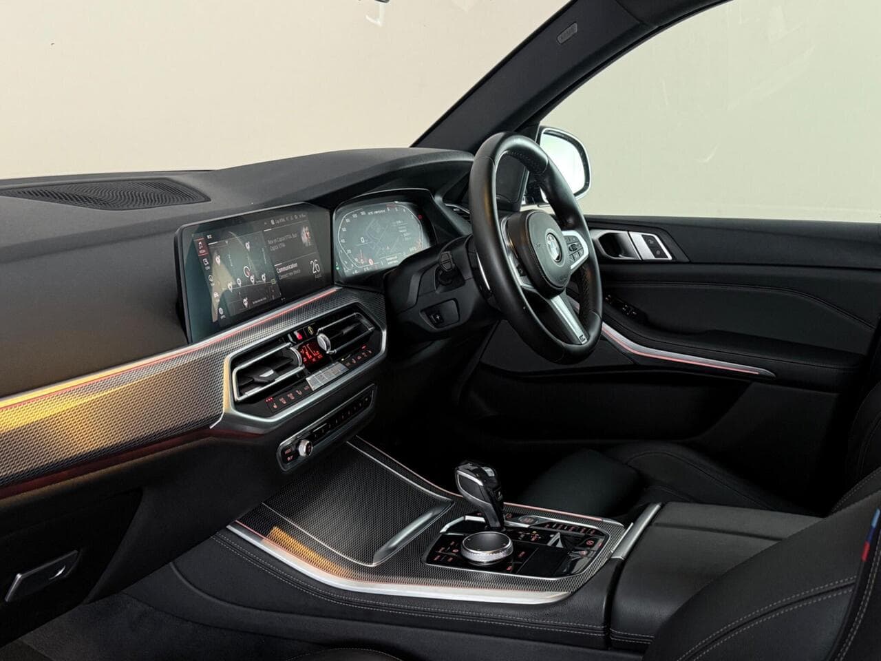 BMW X5 thumbnail Interior Front