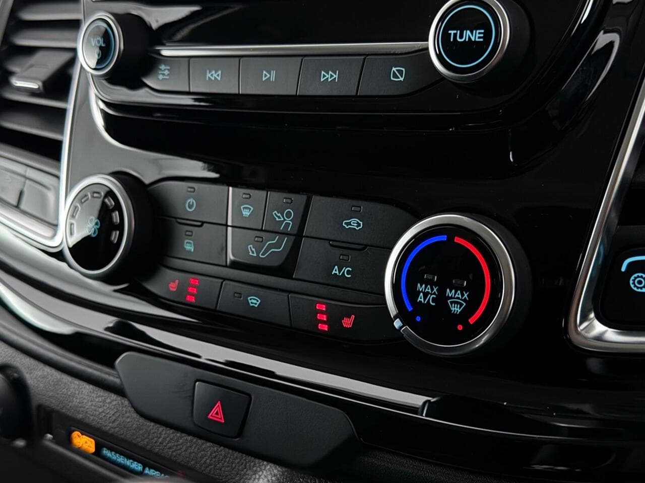 Ford Transit Custom thumbnail Interior Front