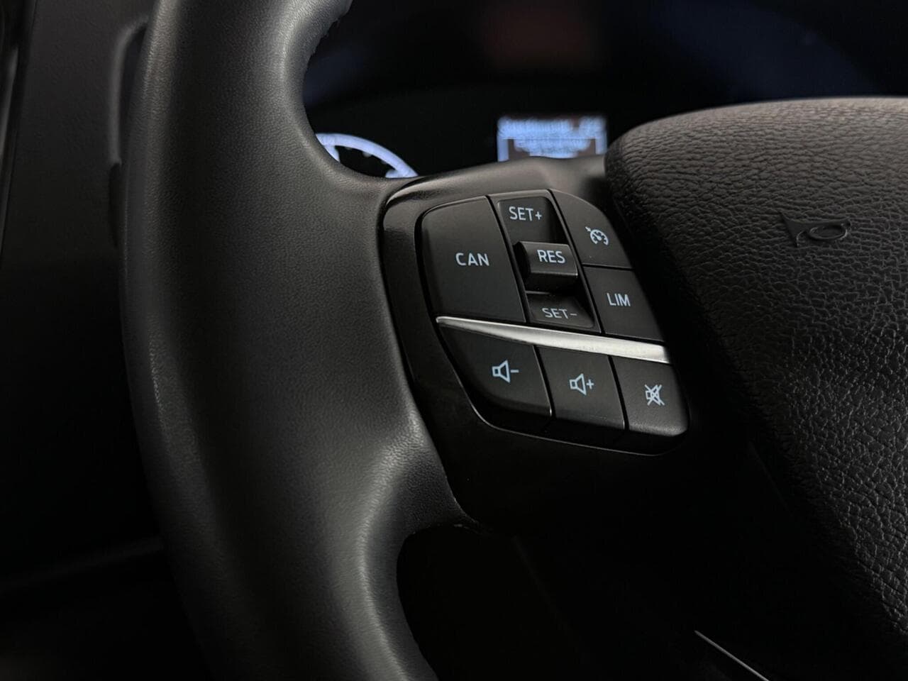 Ford Transit Custom thumbnail Misc Controls