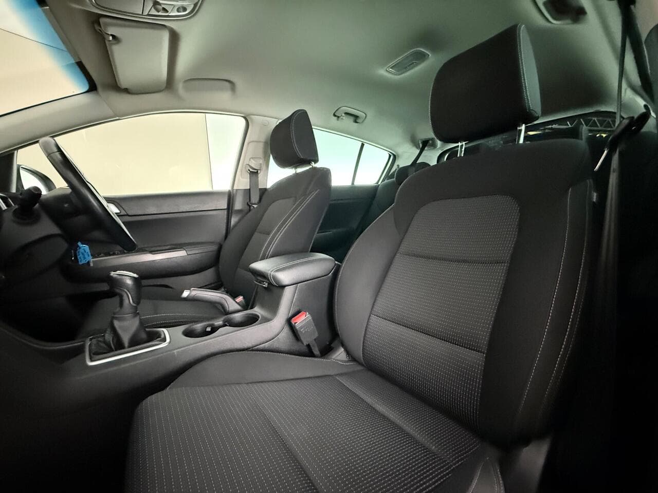 Kia Sportage thumbnail Seat Front Passenger