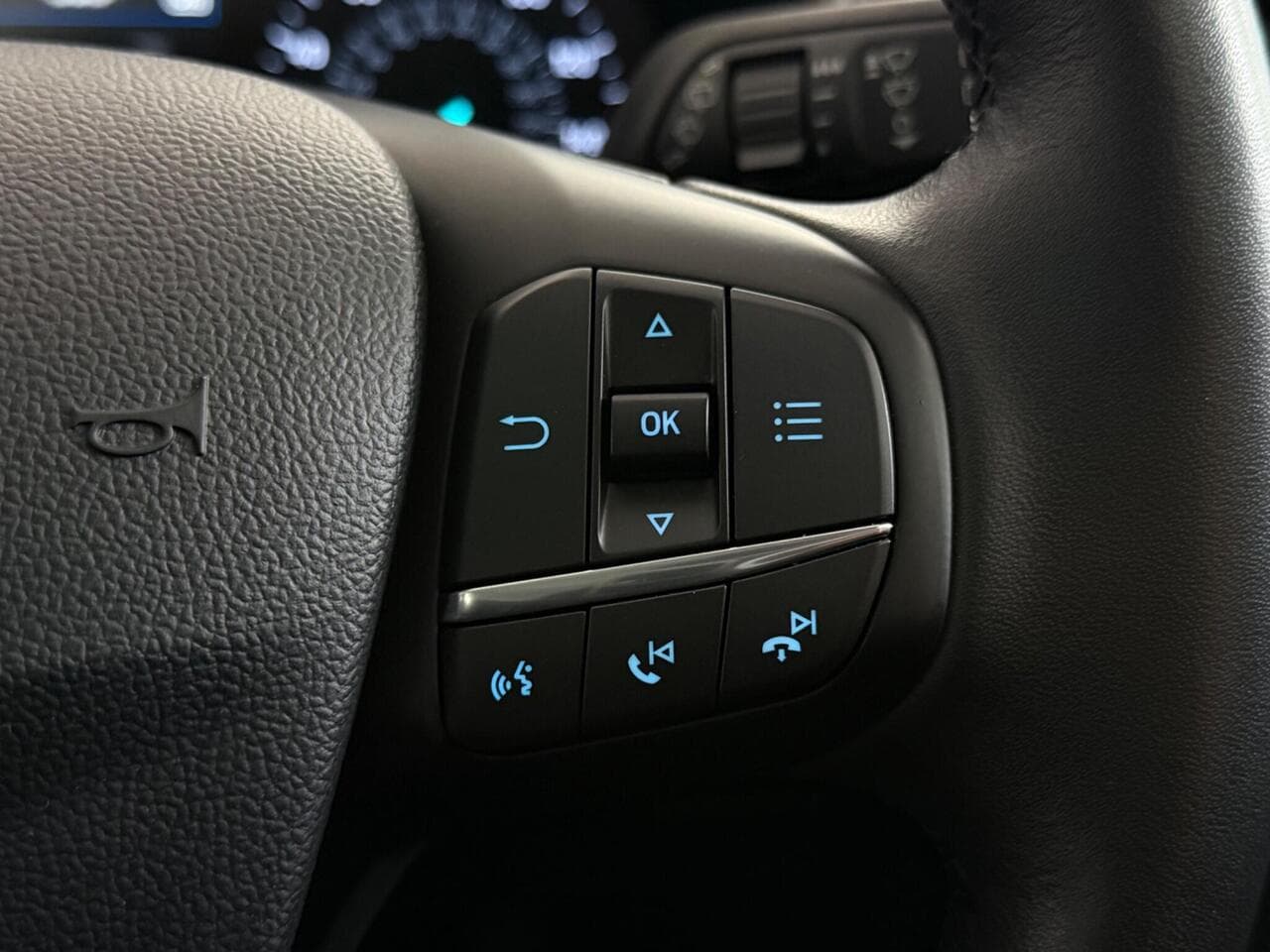 Ford Focus thumbnail Misc Controls