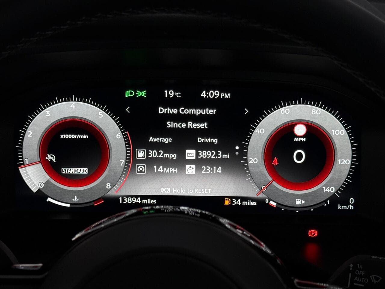 Nissan Qashqai thumbnail Driver Instruments