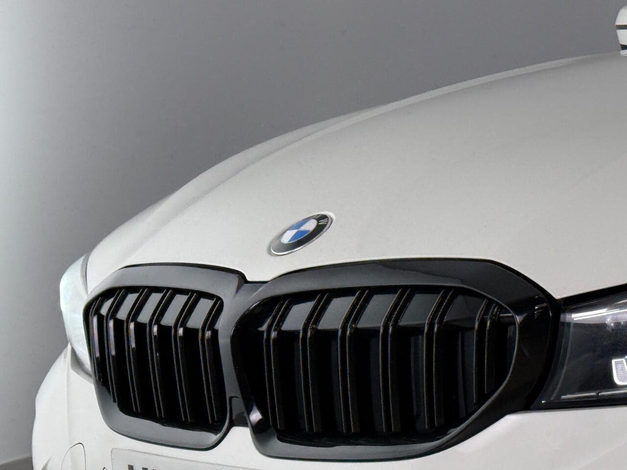 BMW 3 Series thumbnail Inconclusive
