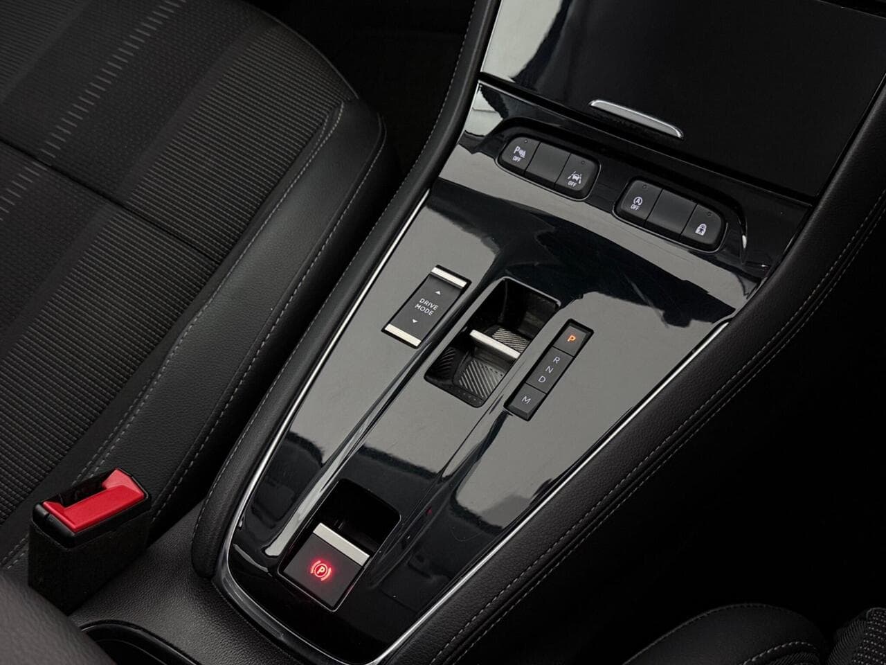 Vauxhall Grandland thumbnail Interior Front