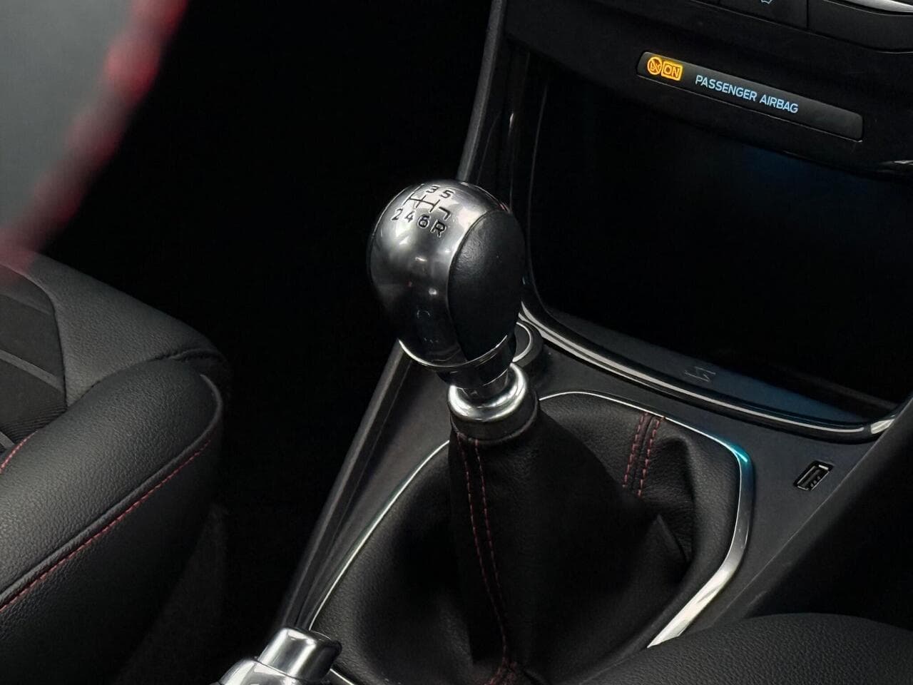 Ford Puma thumbnail Interior Front