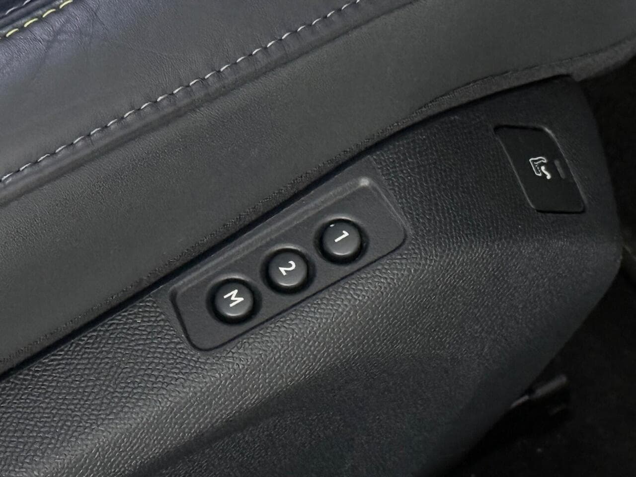 Peugeot 508 SW thumbnail Misc Controls